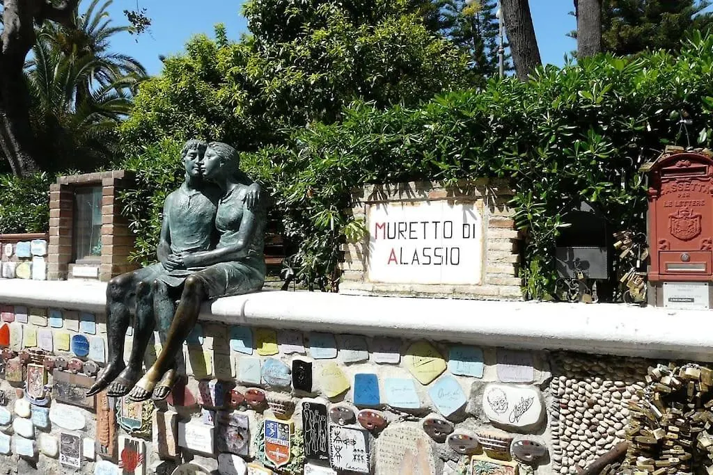 Il Paradiso Di Angelo A Pochi Passi Dal Mare, Solo Per Famiglie Alassio Apartment