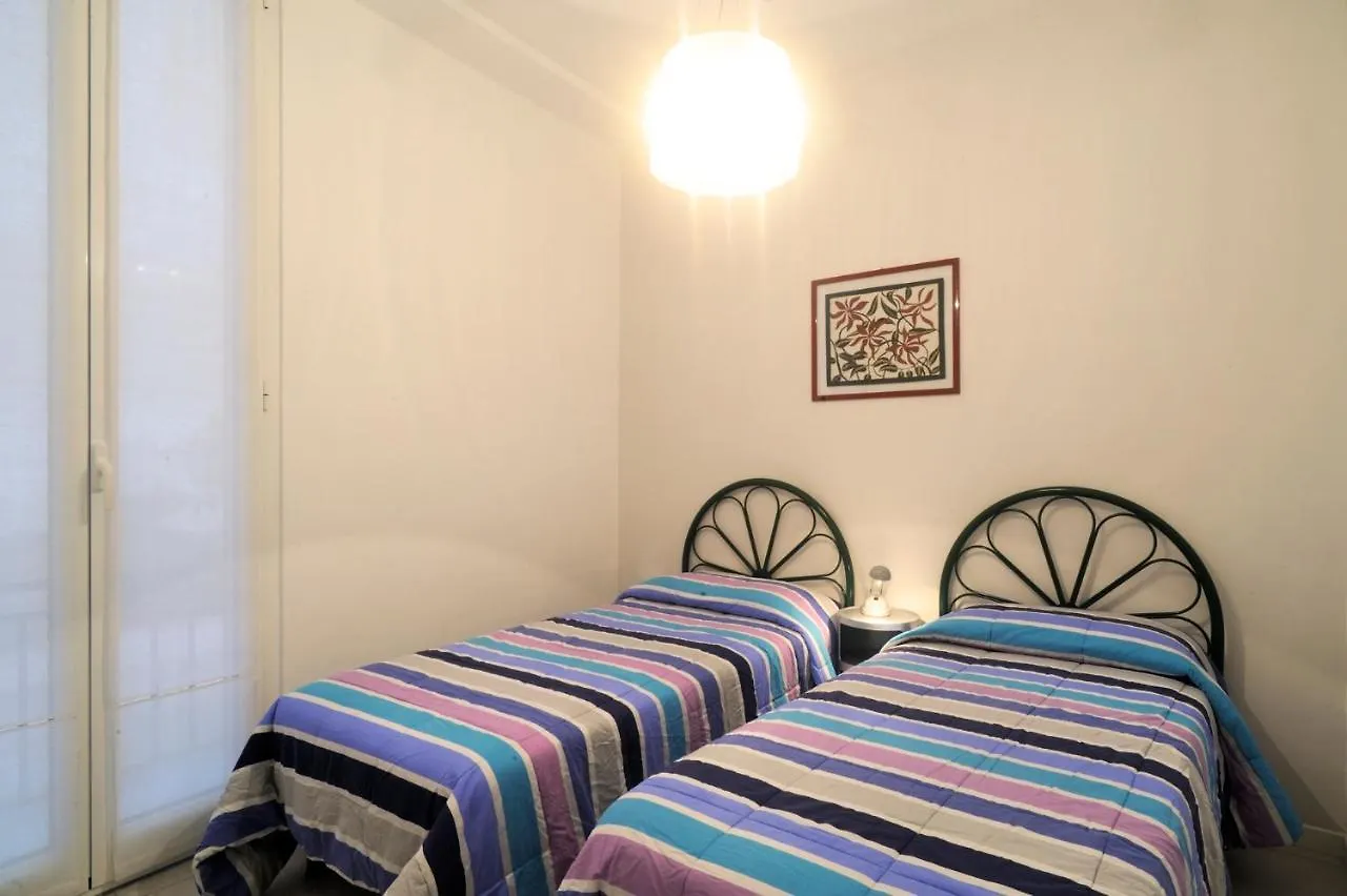 Apartment Il Paradiso Di Angelo A Pochi Passi Dal Mare, Solo Per Famiglie Alassio
